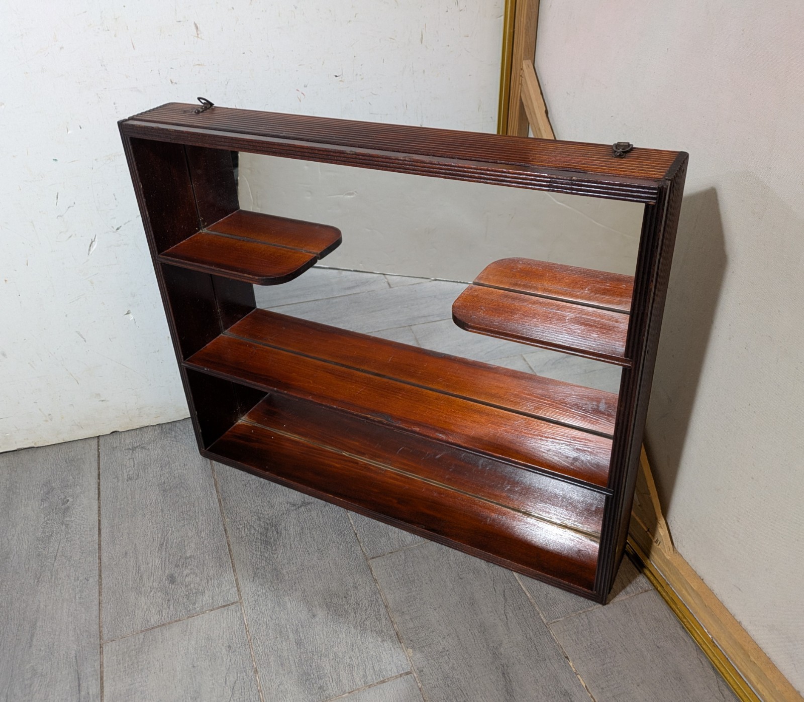 Antique 1930s Art Deco Ribbed Mahogany Wood Wall Mirror Shadow Box Shelf MCM