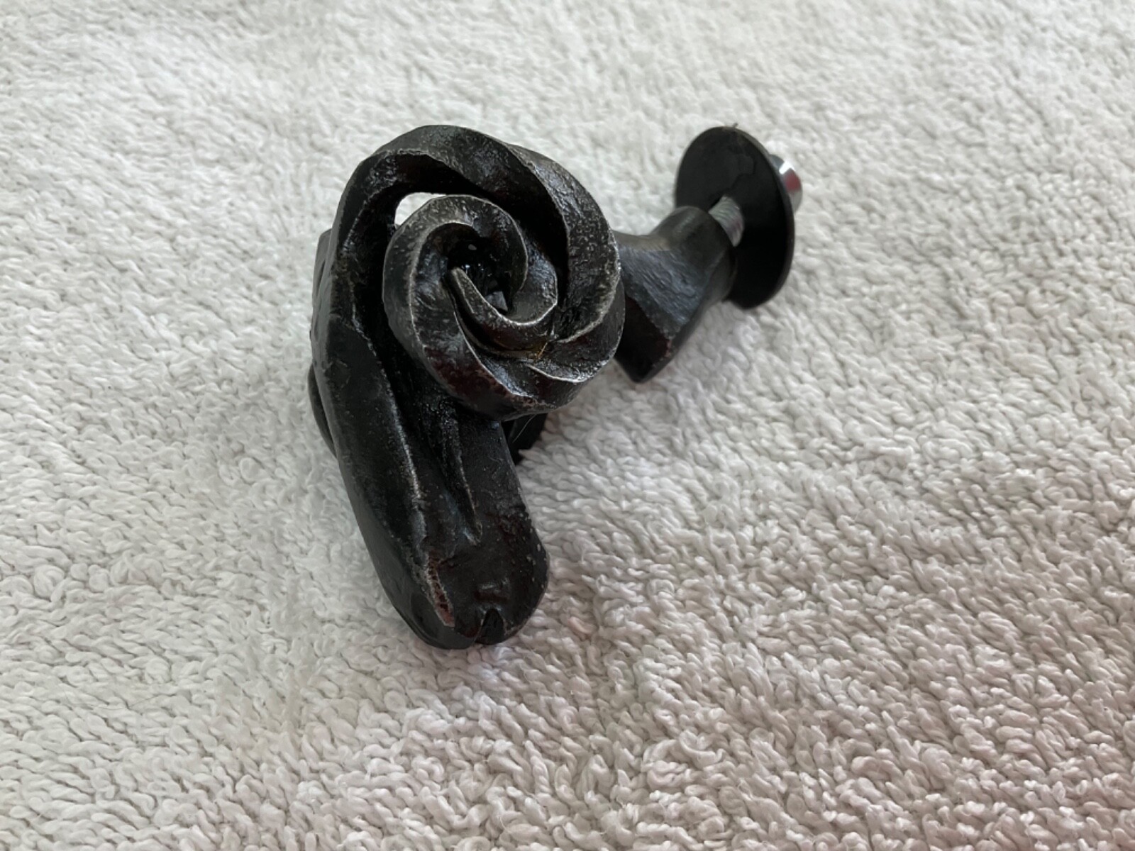 RAMS HEAD KITCHEN DOOR/DRAWER HANDLE