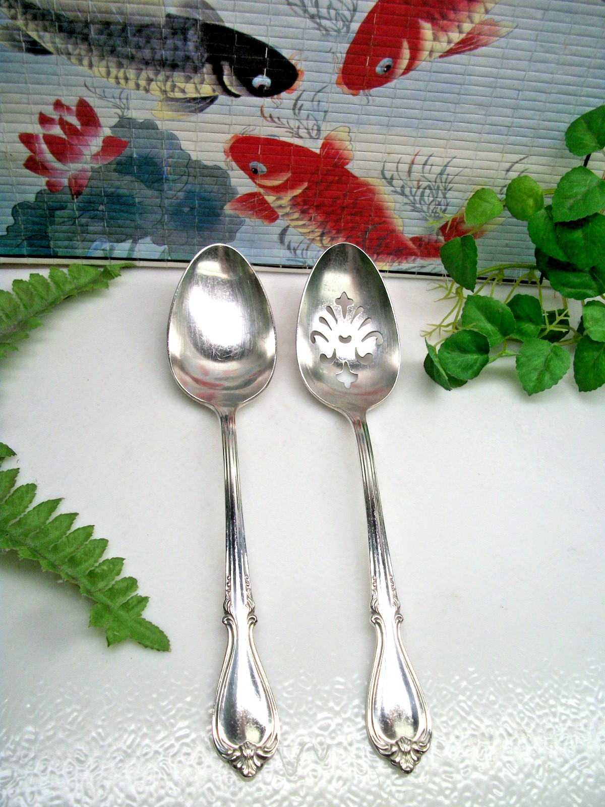 Society Deluxe SOUTHERN SPLENDOR Silverplate Solid & Pierced Serving Spoons