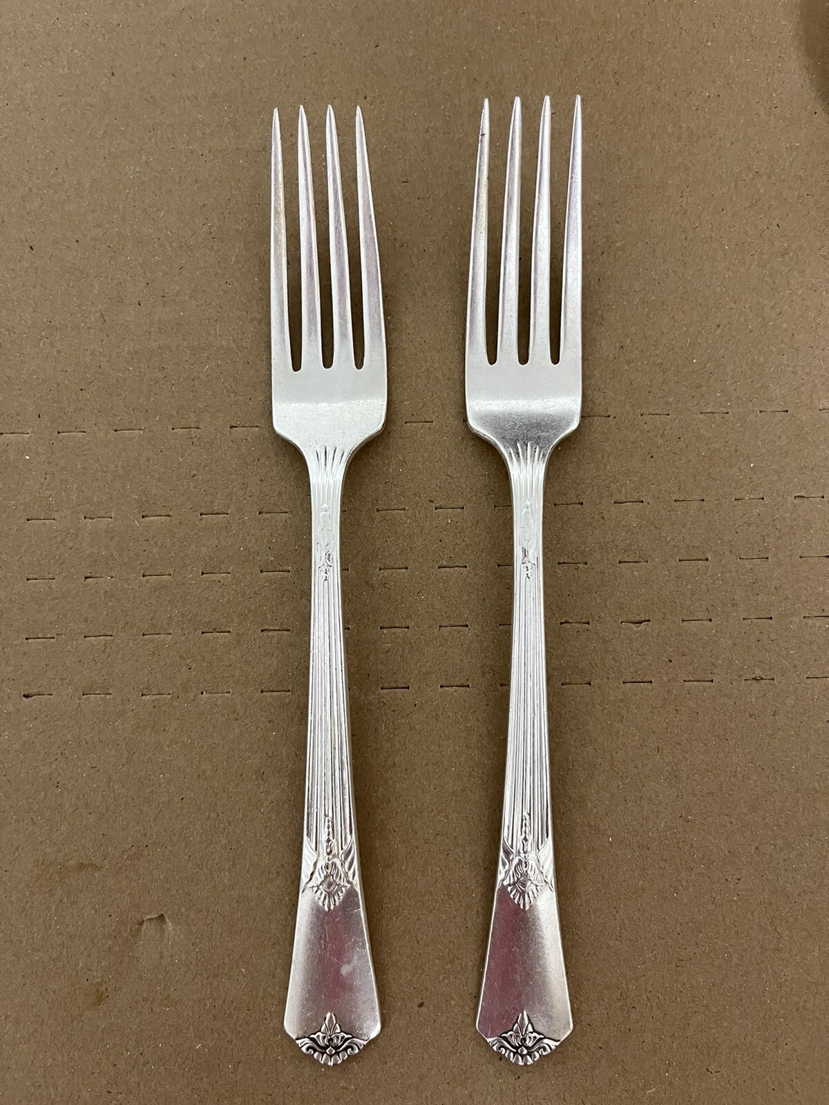 Wm Rogers Sectional IS Guild Cadence Pattern Silverplate Grille Forks 1932