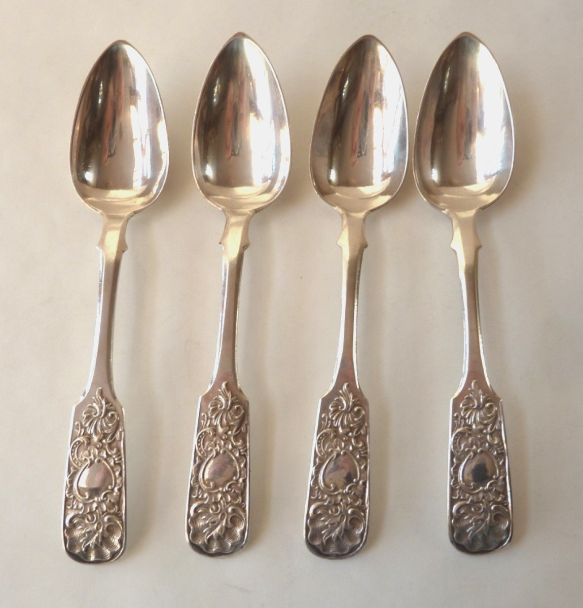 FOUR RUSSIAN 84 SILVER DESSERT SPOONS, MOSCOW 1841, “BK” MAKER, SHELL DESIGN