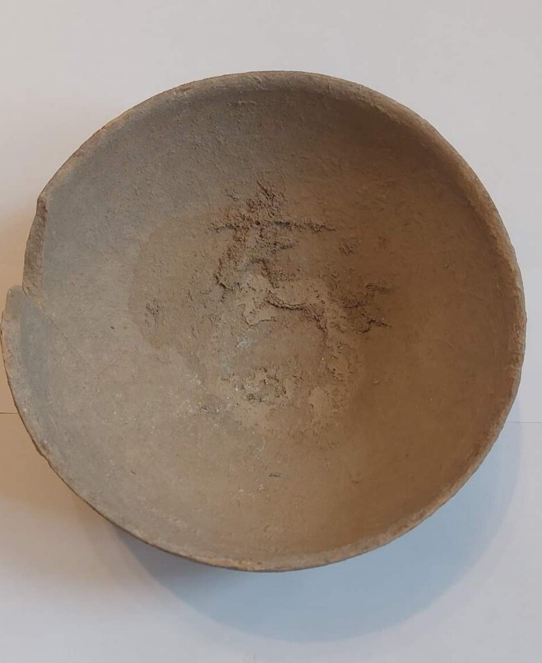 PREHISTORIC WESTERN ASIATIC TERRACOTTA BOWL 2000-1000 B.C. 15 cm