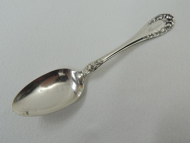 Vintage SOLID Sterling Silver Teaspoon Spoon Wallace Rose 20.13 grams