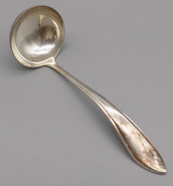 Keltum Ventura Puntfilet Gravy Ladle Solid 6.75 Inches Netherlands Silverplate