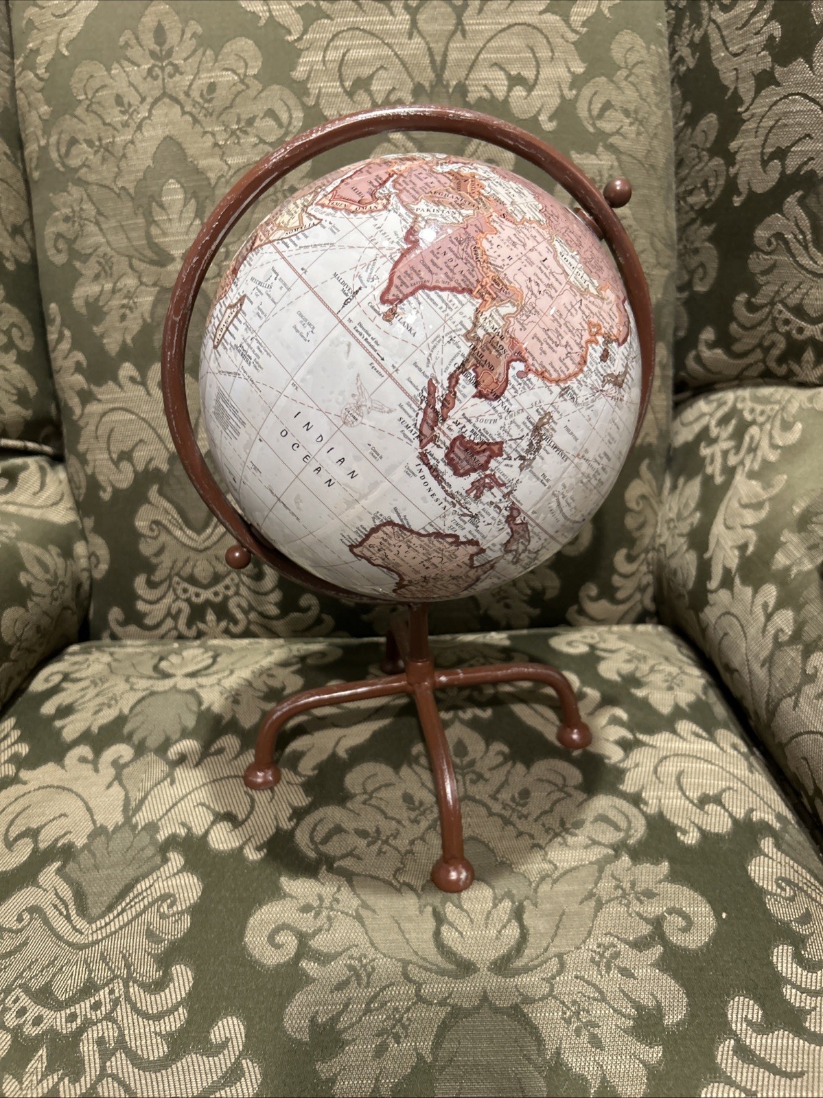 Globe With Metal Stand Vintage Terrestrial World Earth