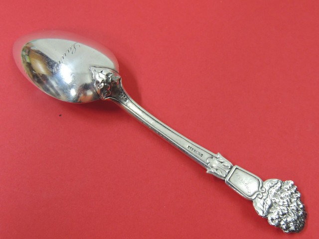 Vintage SOLID Sterling Silver Gorham “Old Masters” Velasquez Spoon 39 grams