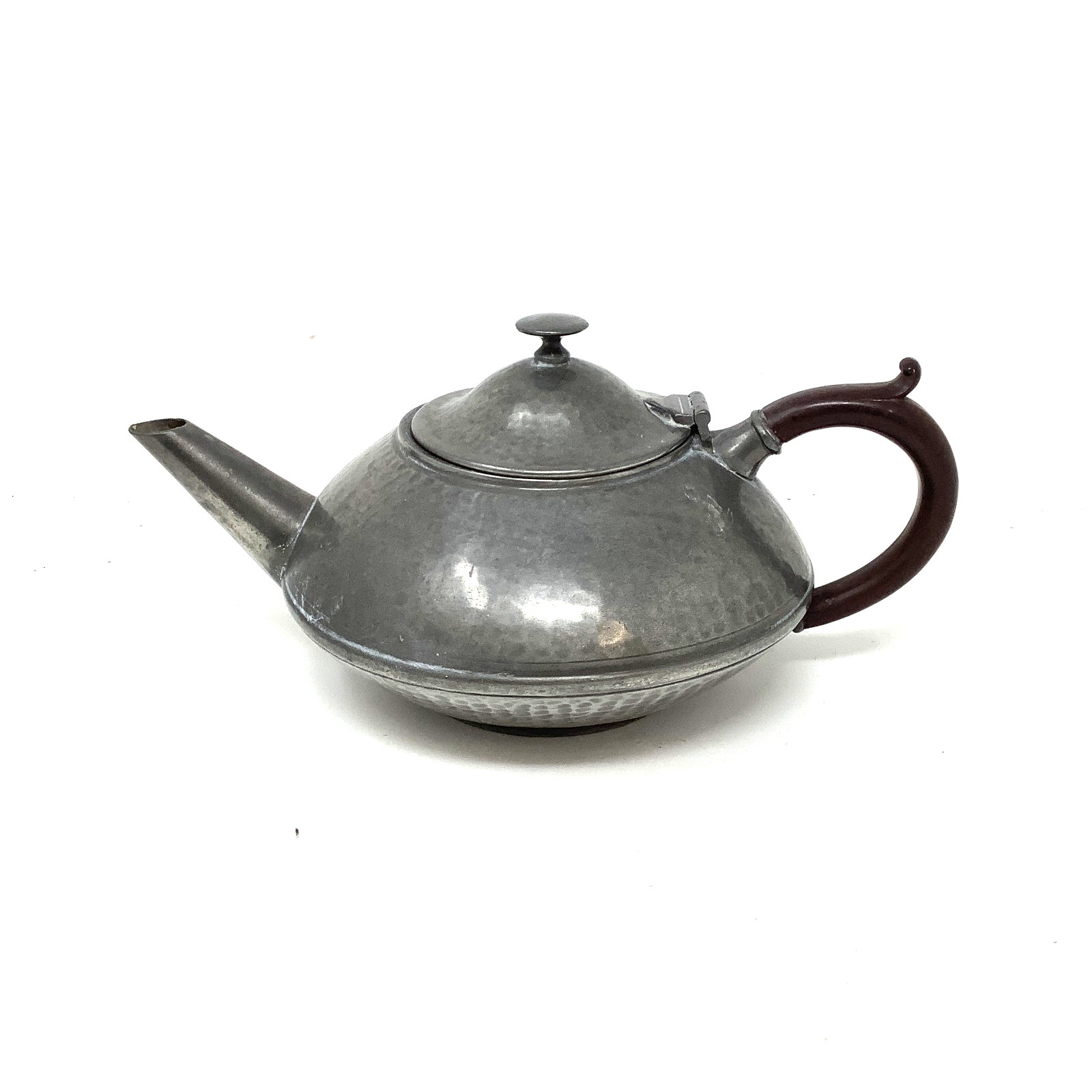Vintage Knighthood Old English Pewter Teapot Hammered Bakelite Handle 1930s
