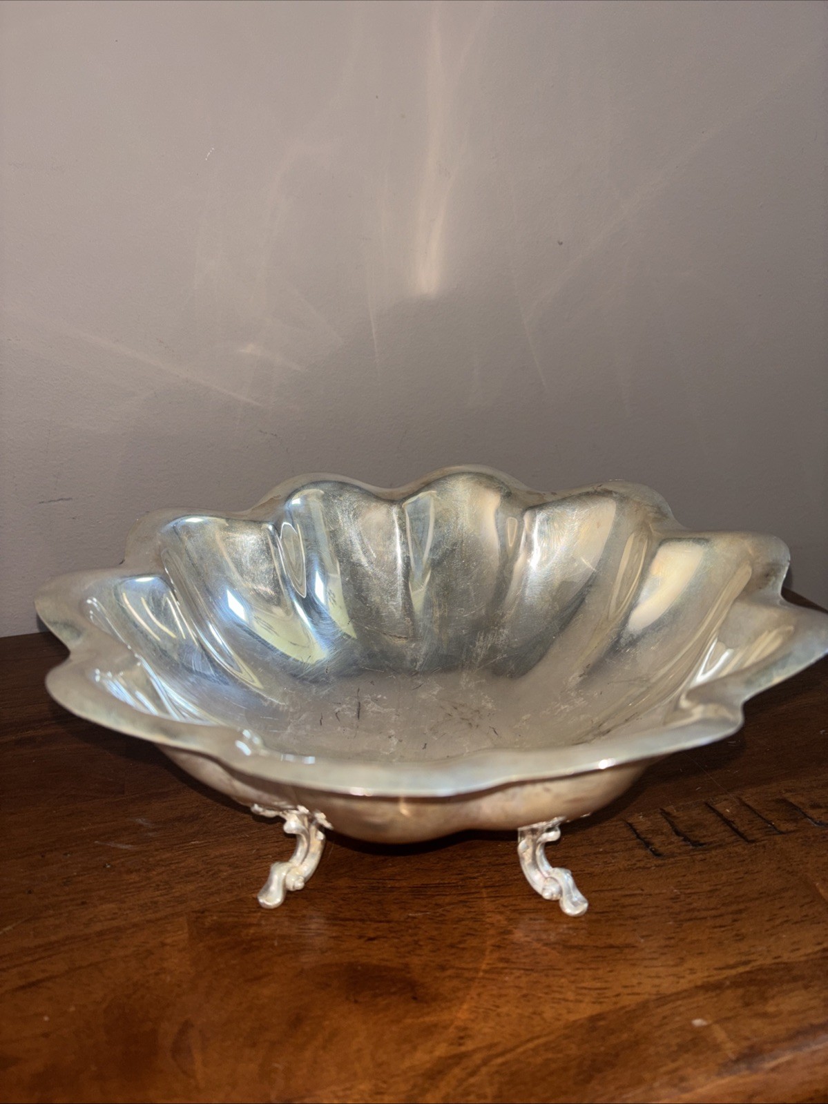 Reed & Barton 1095 silver-plated footed bowl 10.5 Inches In Diameter