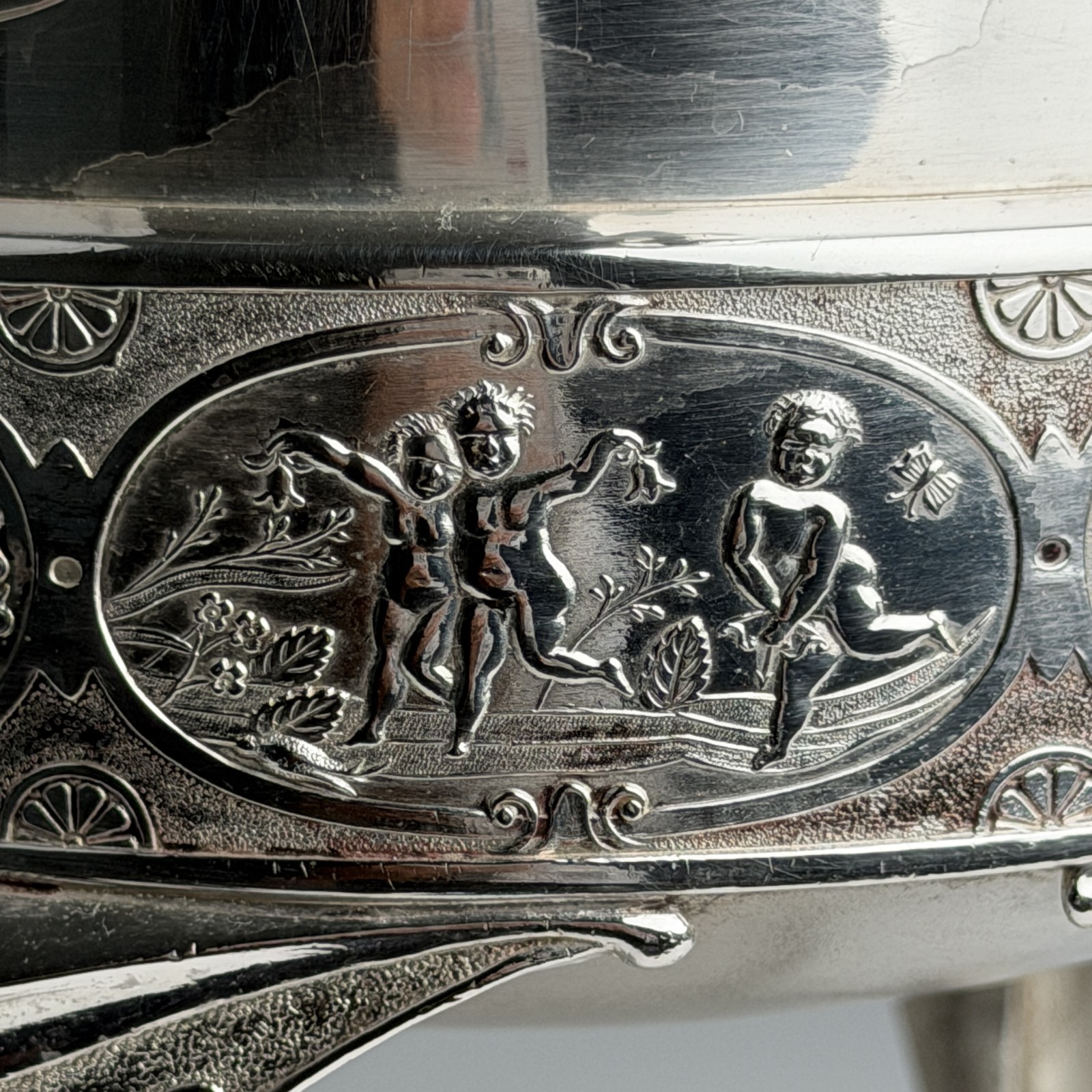 Victorian Middletown Plate Co Quadruple Silverplate Ice Water Urn Spigot 15″