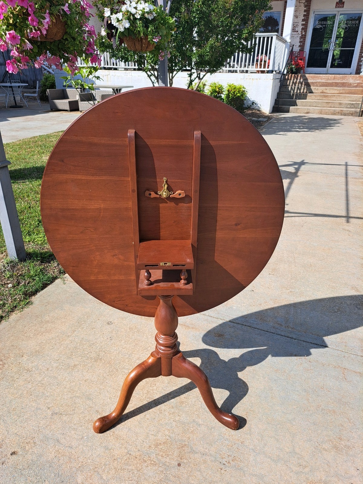 Cherry Birdcage Tilt Top Tea Table By Suters Of Virginia 20thc
