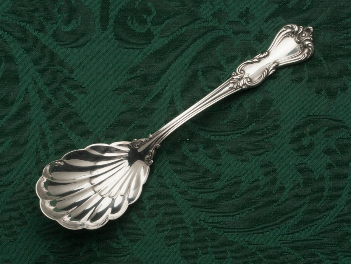 Marlborough by Reed & Barton Sterling Silver Sugar Shell 6 1/8″