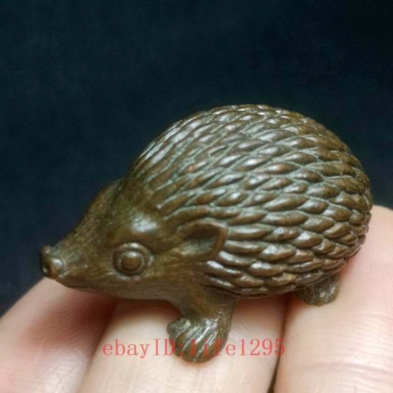 1.3 Inch Old Chinese Bronze Carving hedgehog figurine Statue ornament Collection