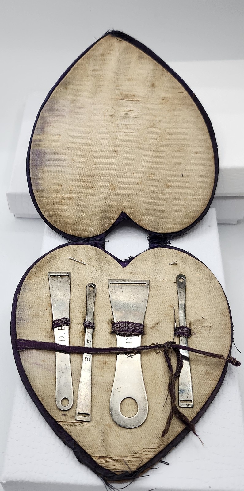 Antique Victorian 4 pc in Heart Case Sterling Silver Bodkin Ribbon Threader Set