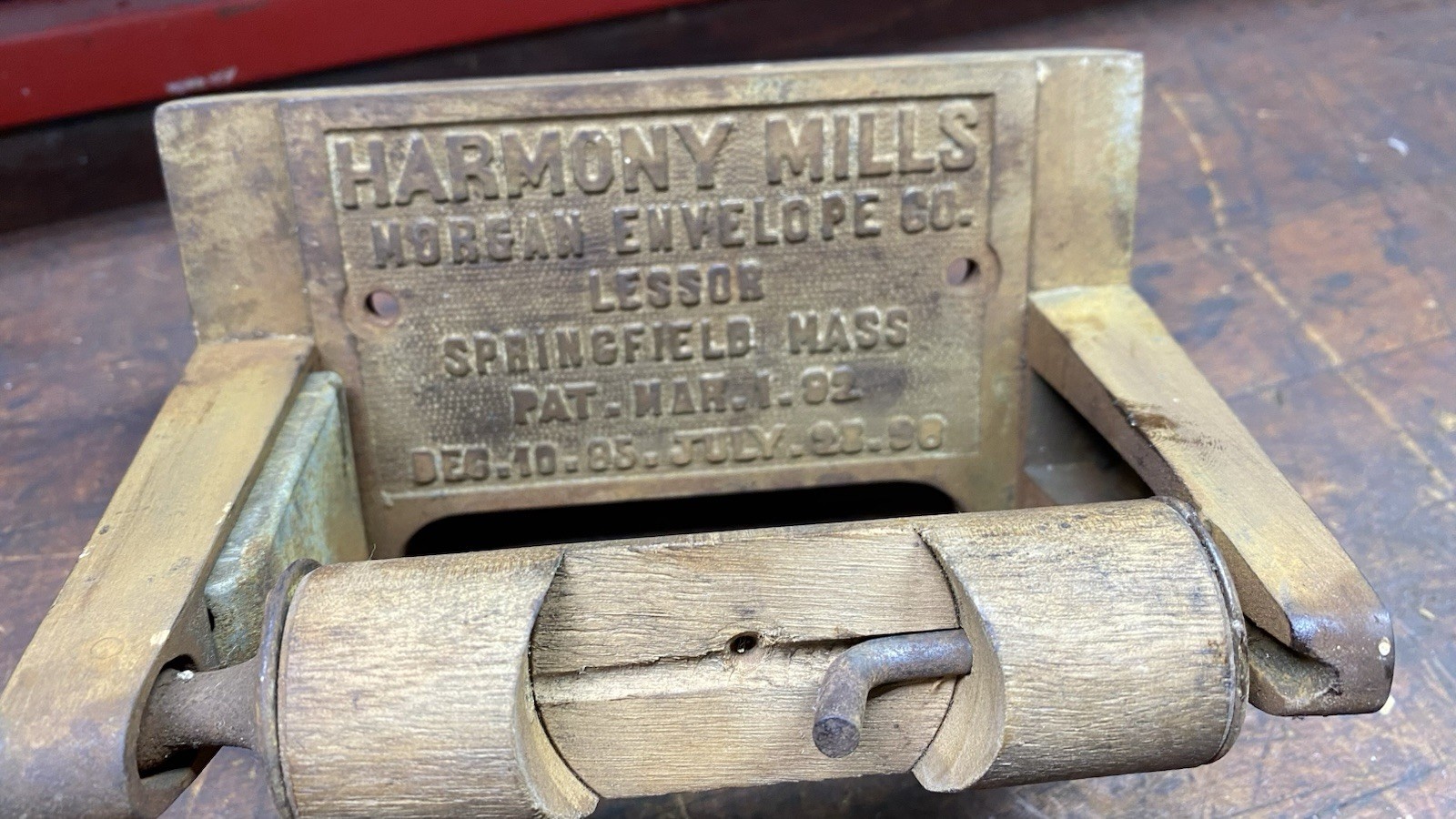 Antique Cast Iron Toilet Paper Holder Harmony Mills Morgan Envelope Co. Pat 1892