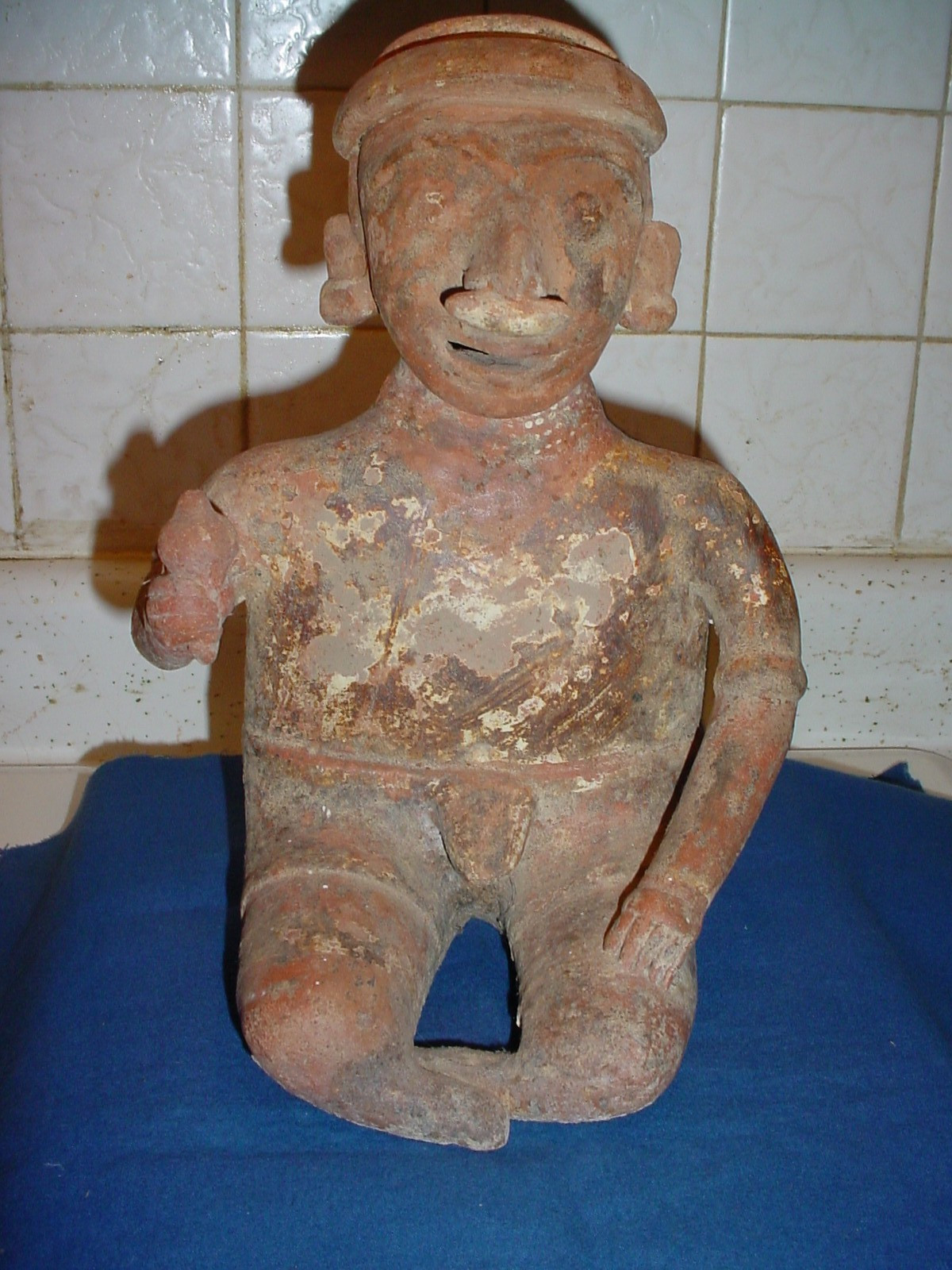 COLIMA MEXICO PRECOLUMBIAN SEATED SHAMAN FIGURE 12 INCH MUSEUM QUALITY