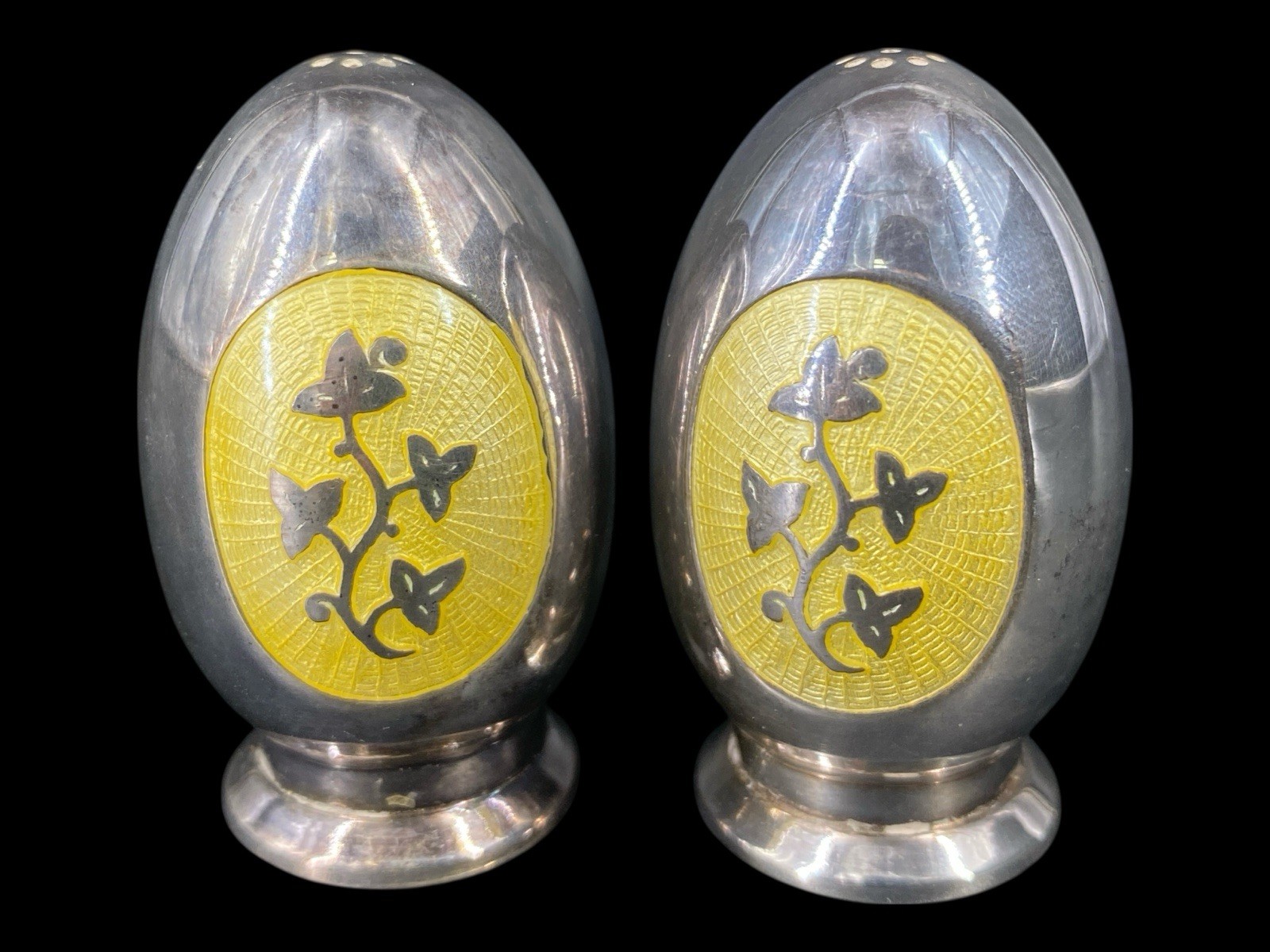 Meka Denmark Enamel Sterling Condiment Salt Cellar Pepper Pot Shakers Salt Spoon