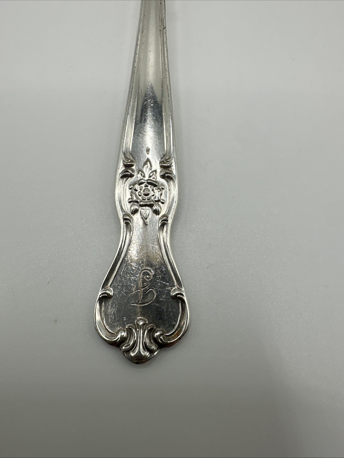 International Silver Old Company Plate “F” Signature Rose Master Butter Knife