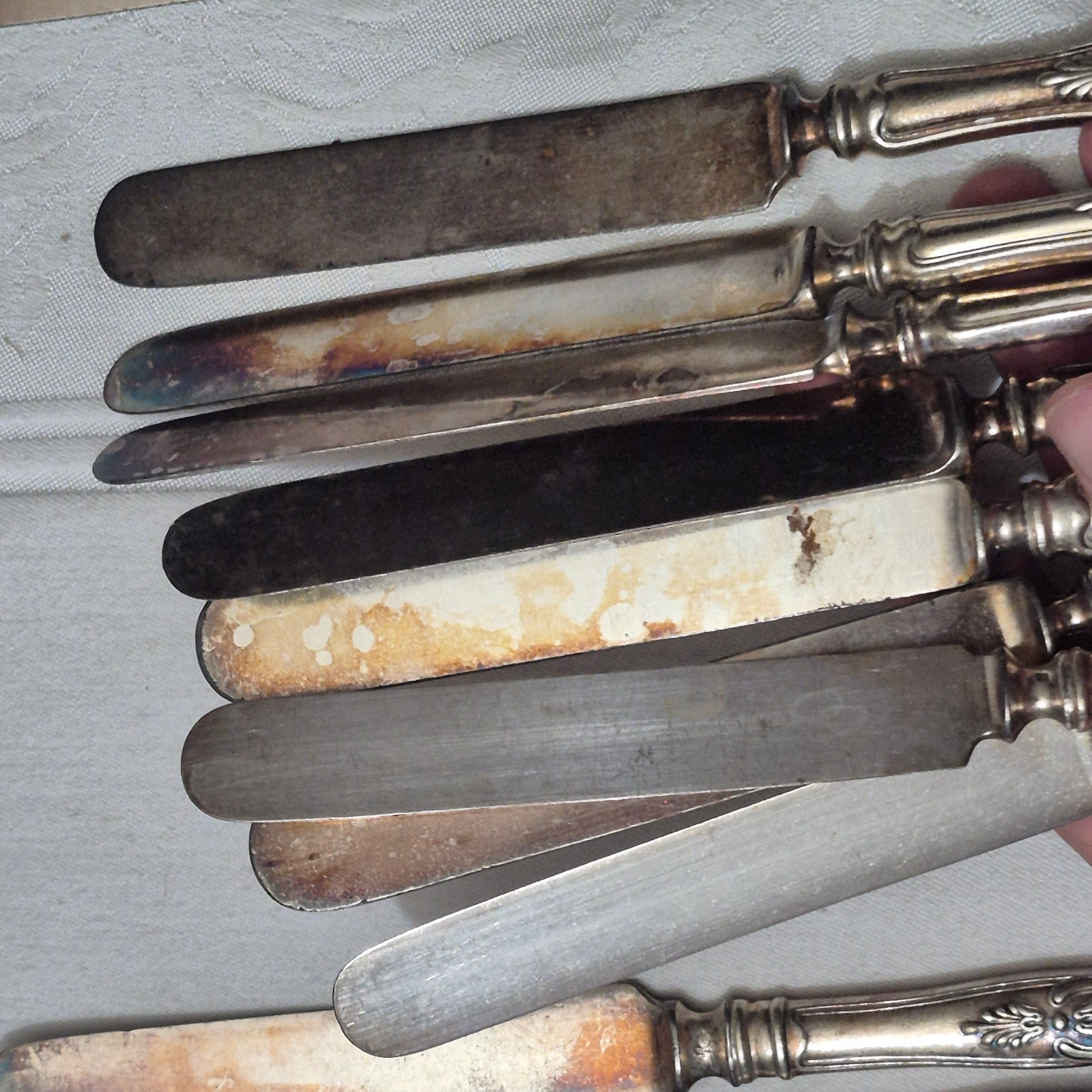 70 pcs ANTIQUE “KINGS” PATTERN FLATWARE BY GORHAM AND INTERNATIONAL SILVER
