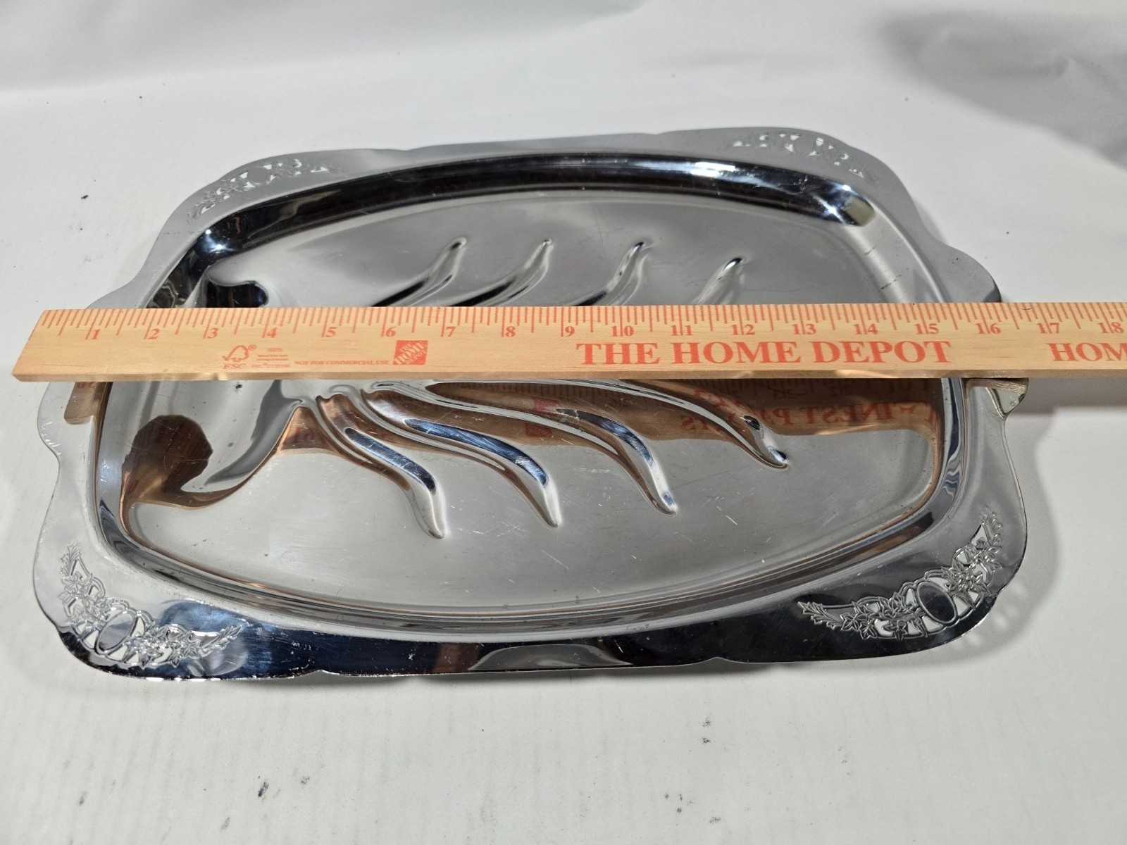 Vintage Farberware Silver Plated Meat Platter With Tree Well Design Floral Edge