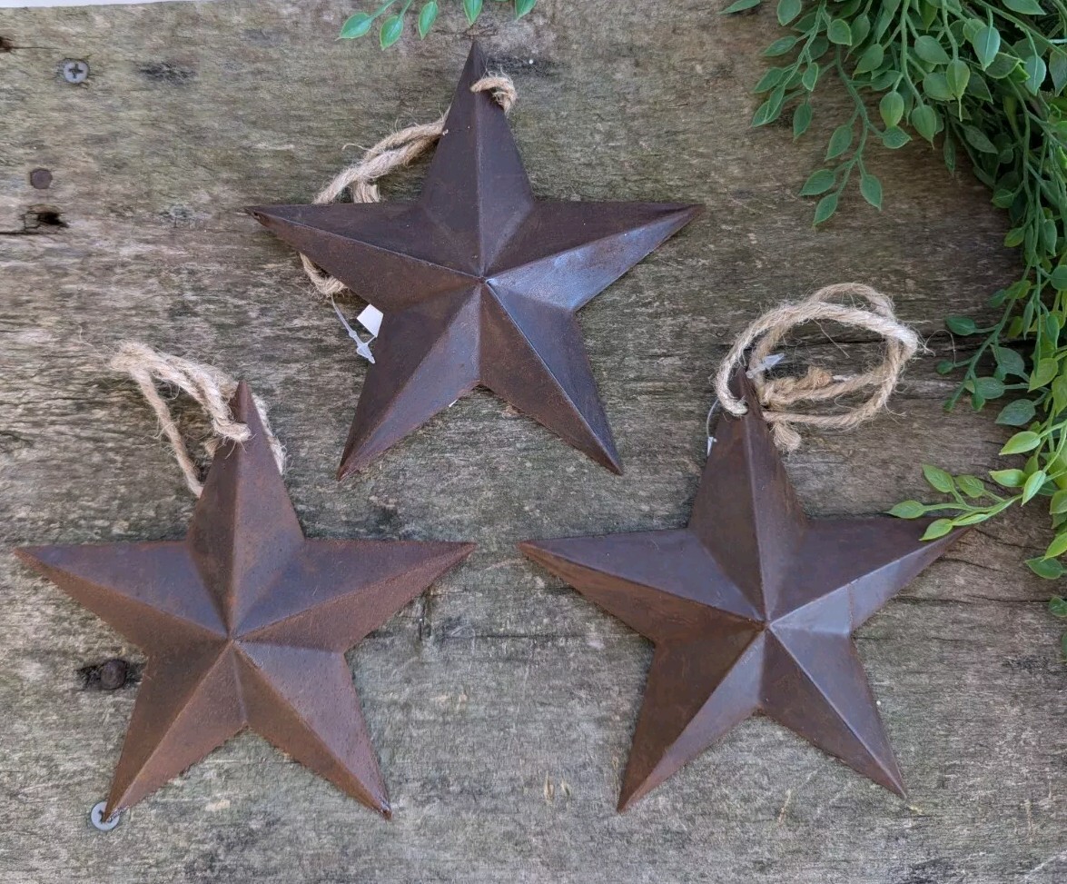 Set of 3 – 5.5″ RUSTY BARN STAR Aged Antique Style Metal Tin Primitive Country