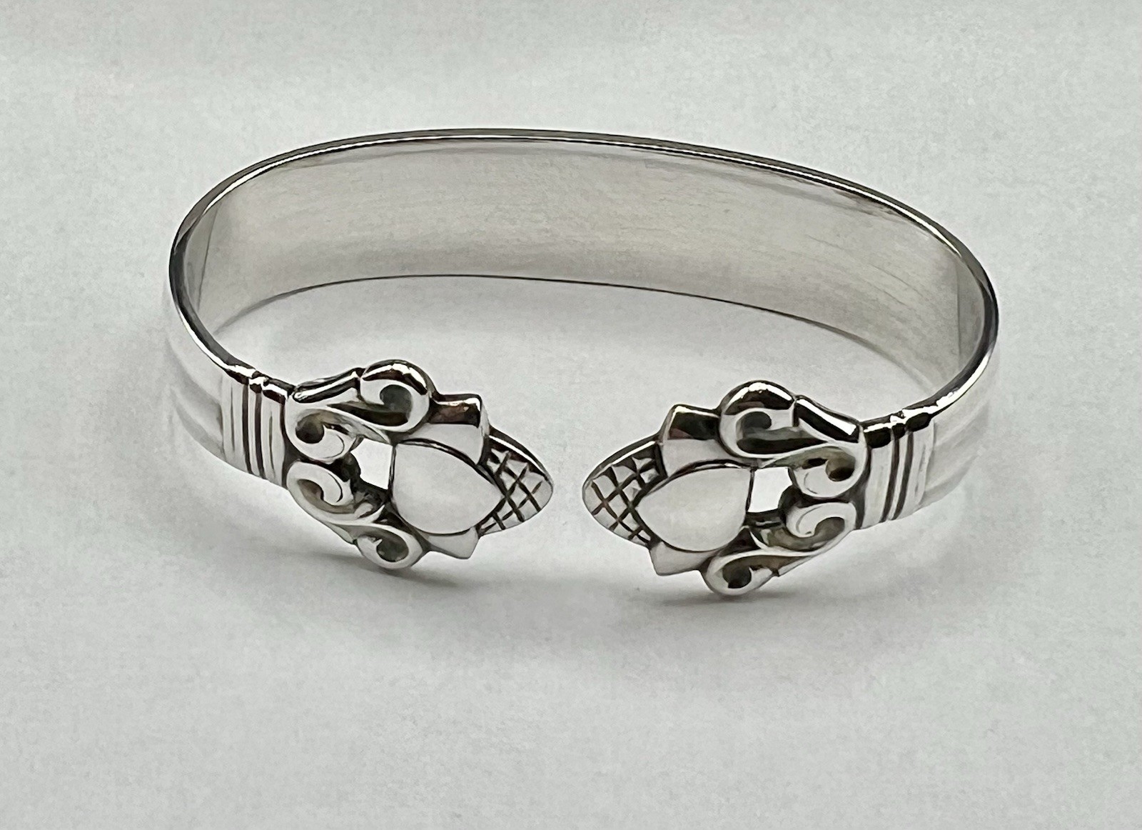 Georg Jensen Sterling Silver Napkin Ring – Open Acorn Designed 1915 Johan Rohde