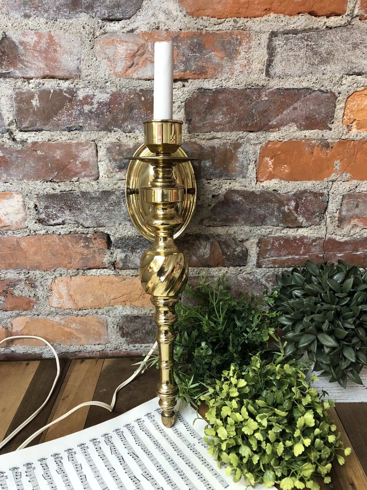 Brass Wall Sconce Lamp Light Electric On Off Switch on Cord 19″ Vintage