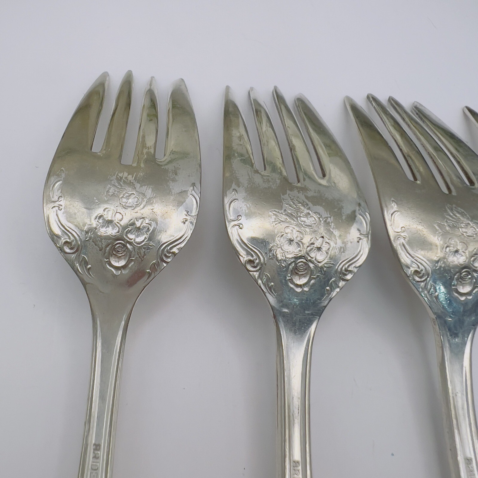 Bride Silverplate 4 Salad Forks Flatware Floral International 1923