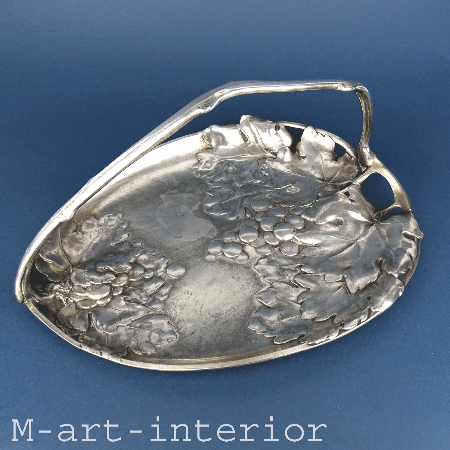 A decorative Tray, B. HENNEBERG Warszawa Silver Plated, Card Dish 1896-1915