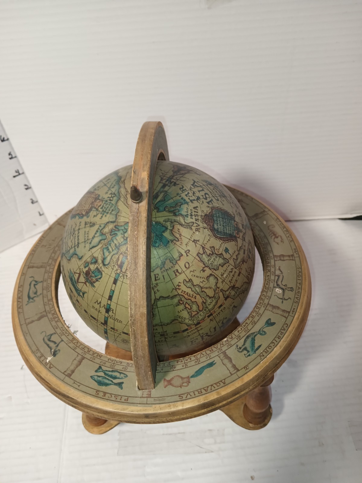 Vintage Wood Old World Globe Desktop Size Zodiac Astrology Signs Made Japan