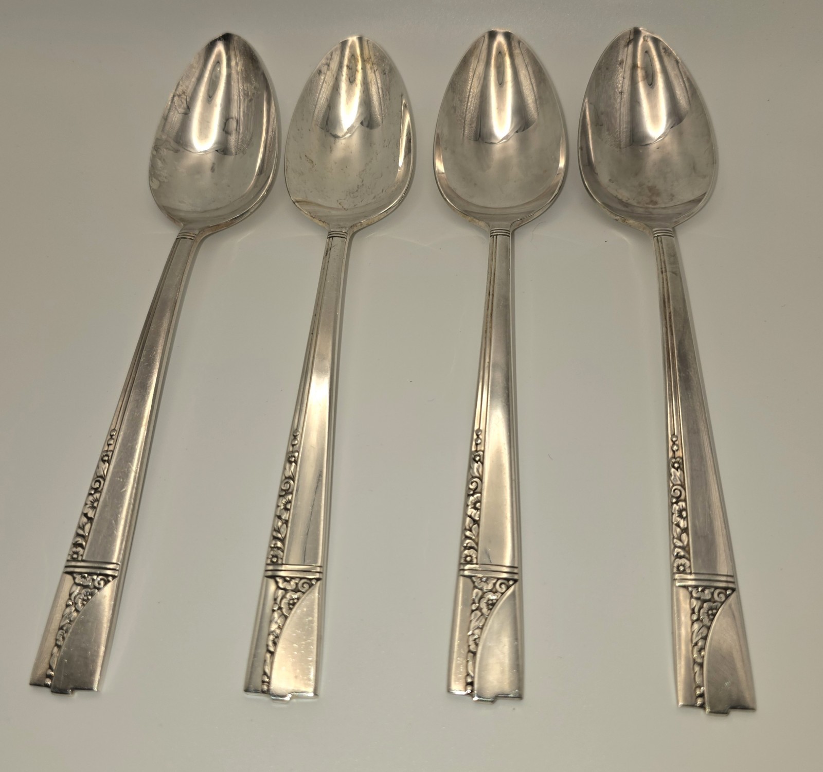 ONEIDA Nobility Plate Caprice Set Of 4 Serving Spoons 8.25″ Long Floral -957