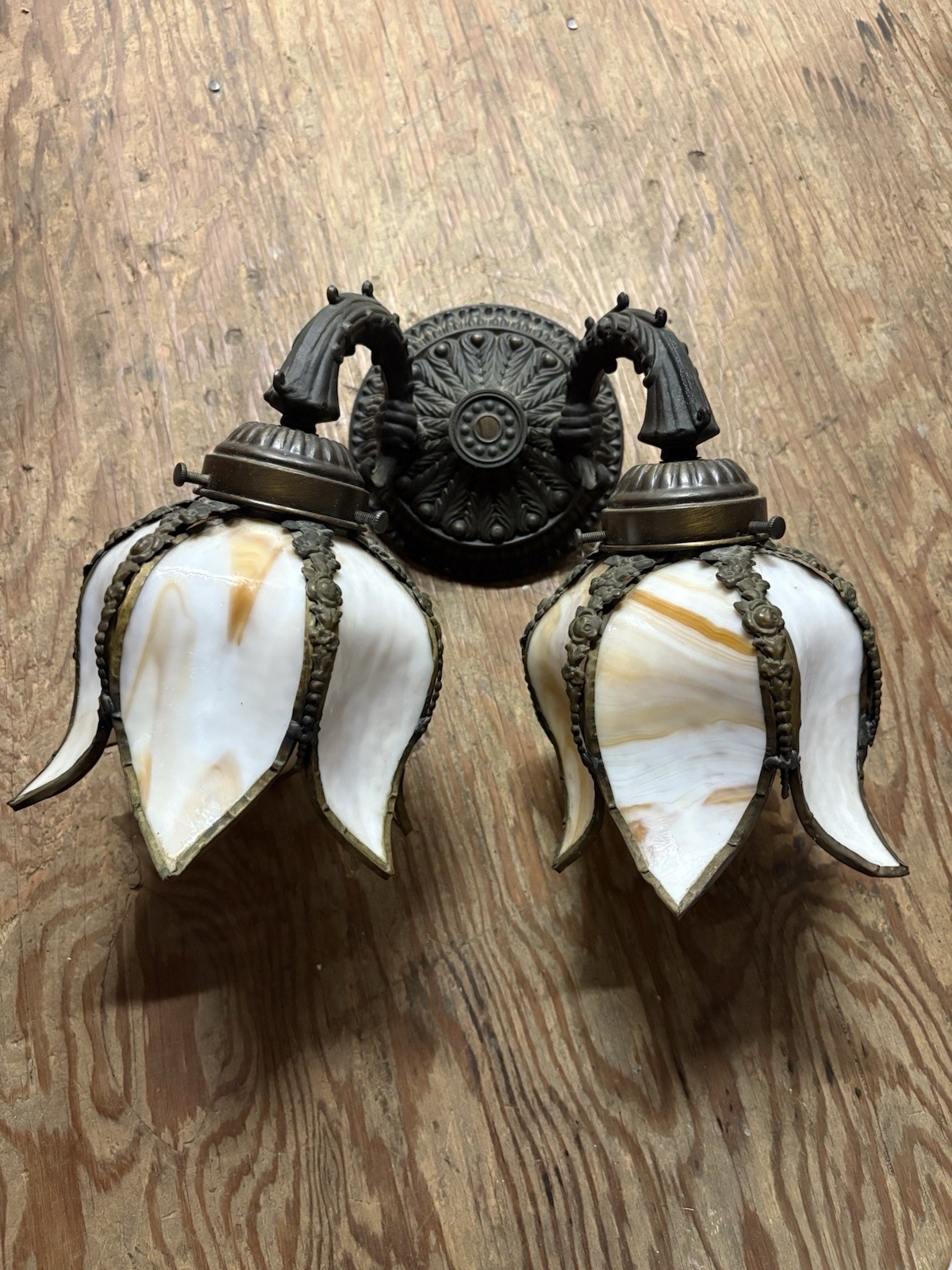 Vtg MCM Slag Glass TULIP Double Pendant Sconce Light Fixture Regency Signed L&L