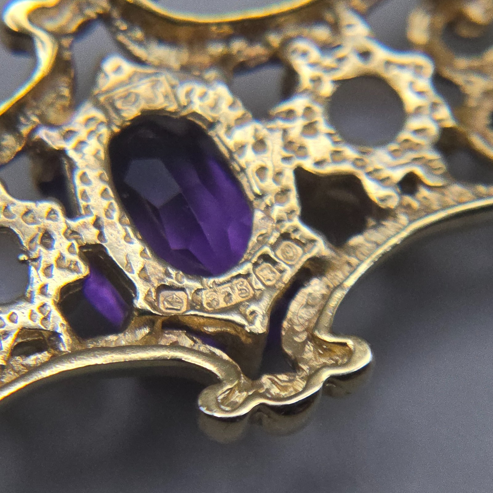 9ct Yellow Gold Amethyst & Seed Pearl Brooch Bar Pin London 1988–1998