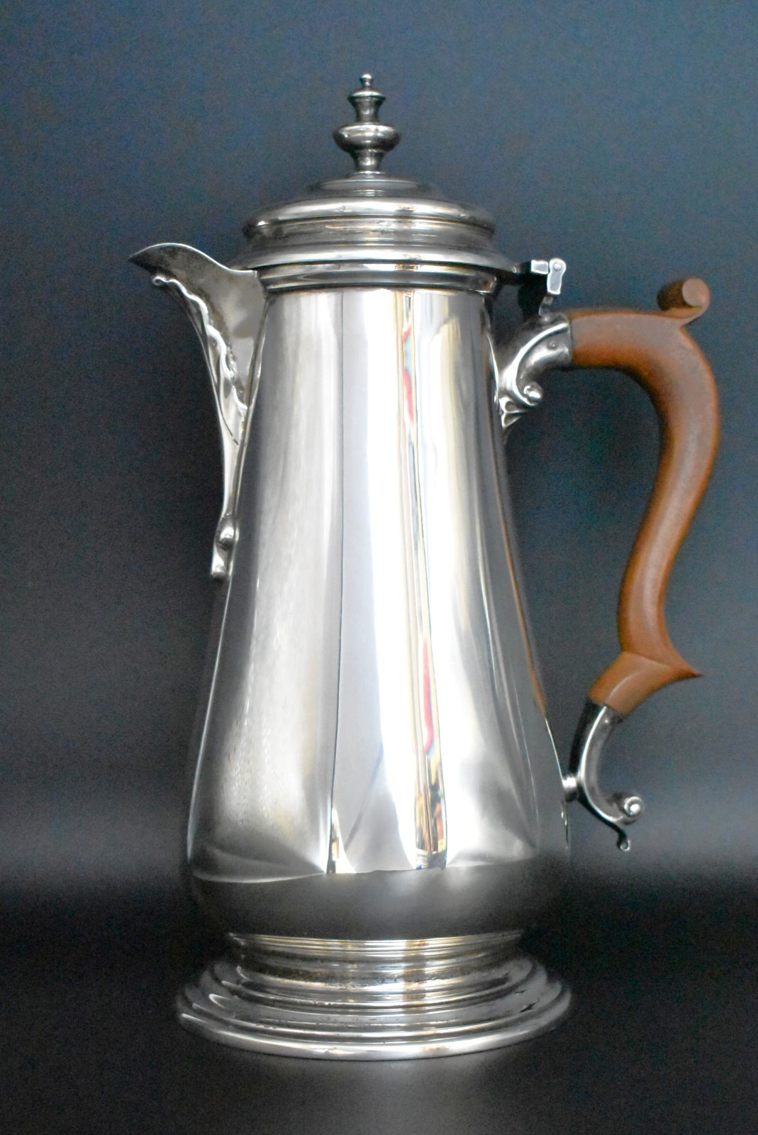 C J Vander Ltd Solid Silver Matching Coffee pot & Hot water Jug HM London 1976