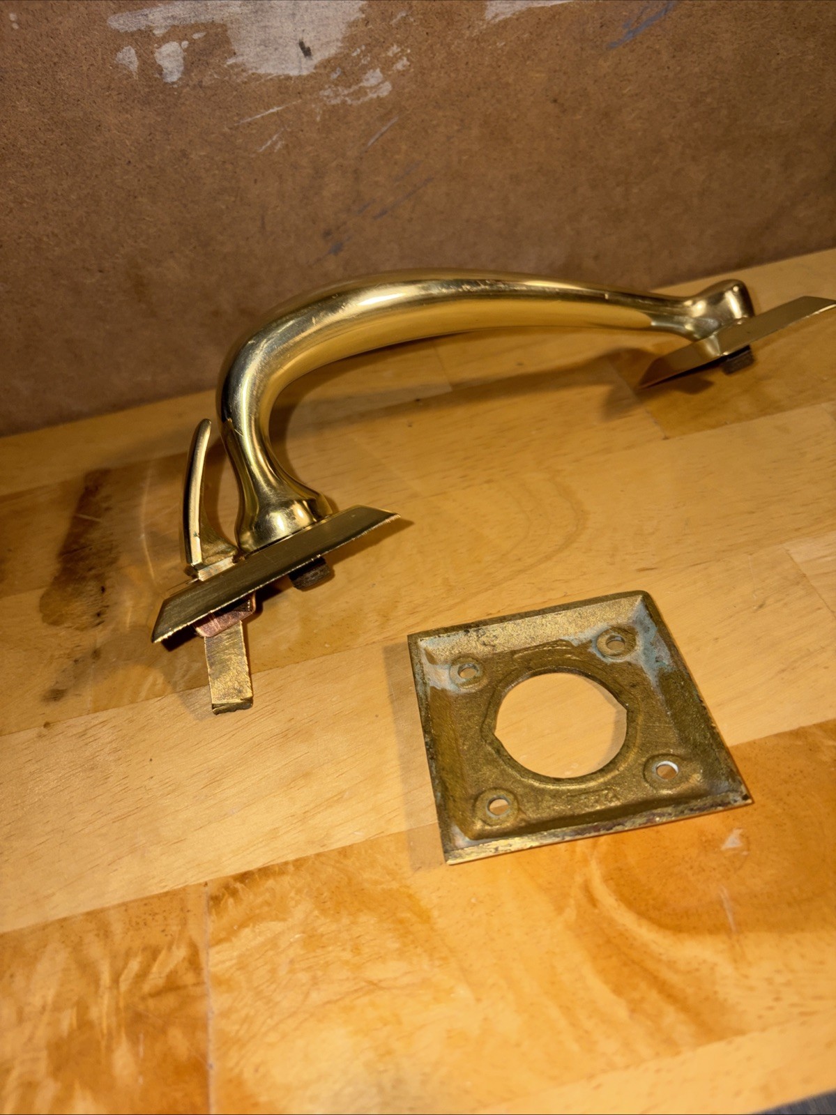 Antique Benton Solid Brass Thumb Latch Square Ext Handle W/Deadbolt Escutcheon.