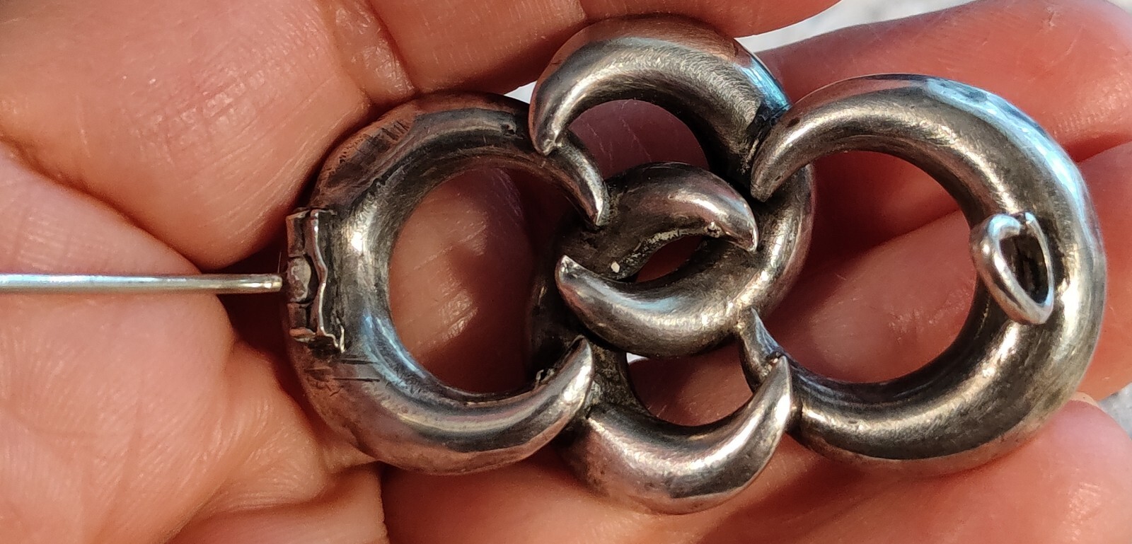 Victorian Sterling Love Knots Etched 2″ Pin Hinged C-Clasp 9.4g Unmarked