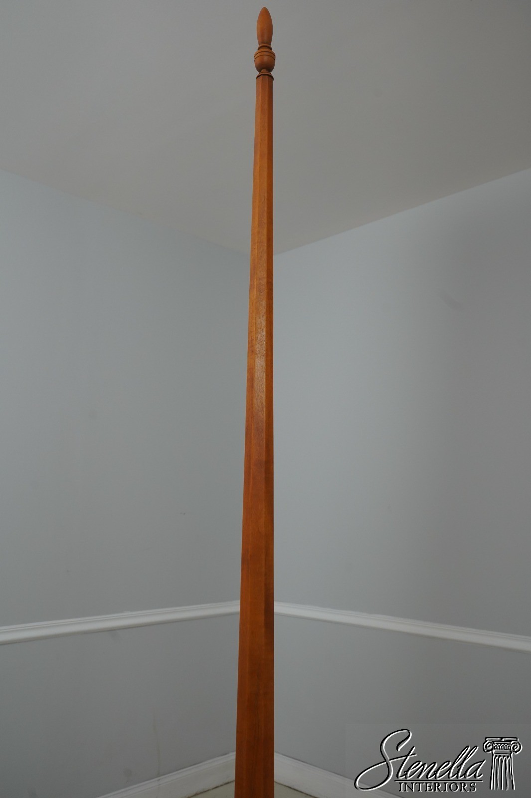 66533: ELDRED WHEELER Queen Size Tiger Maple Bed