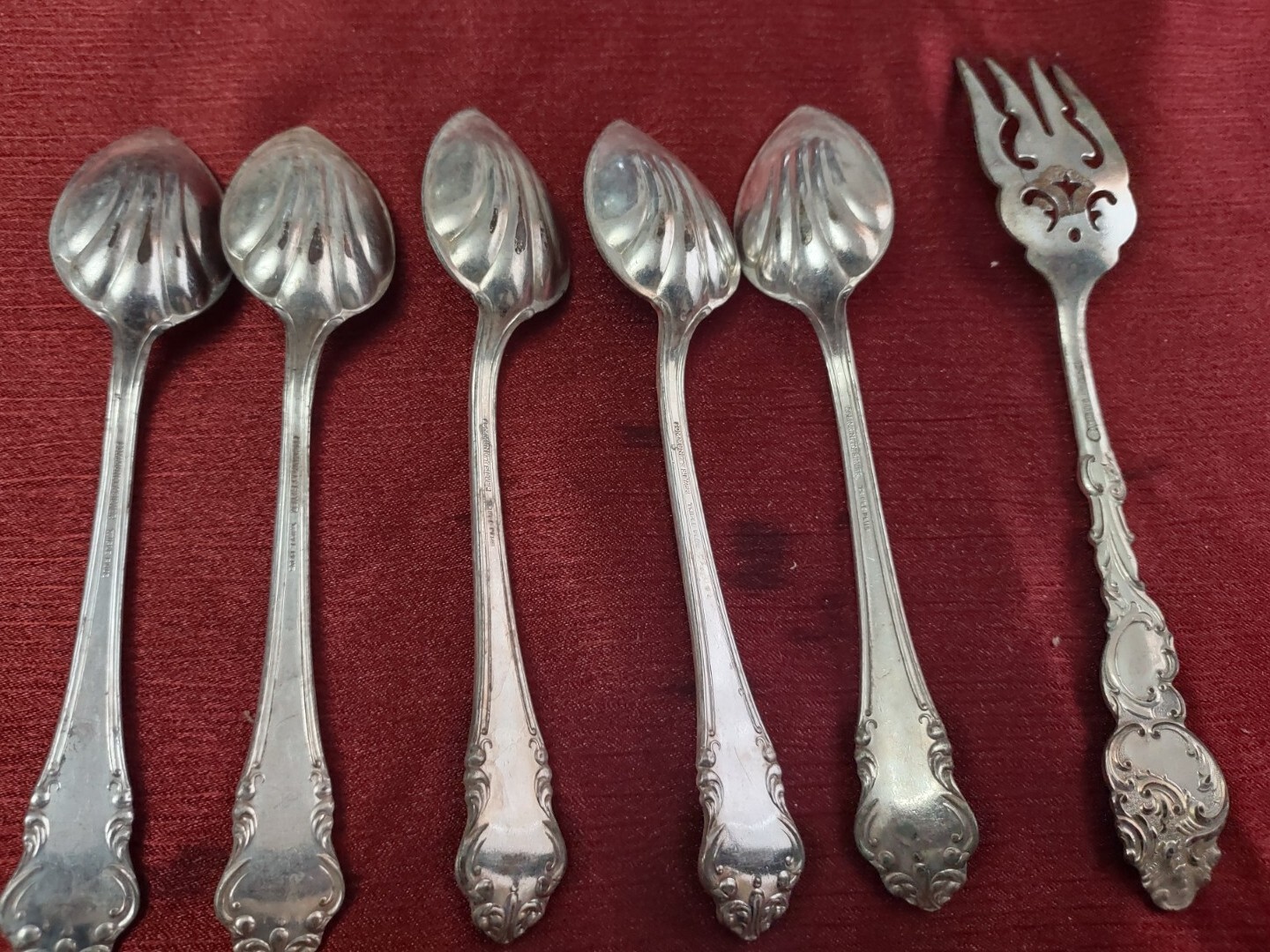 Oneida Community Triple Plus Avalon Lot Of 5 Citrus Spoons With Bonus 1847 Roger