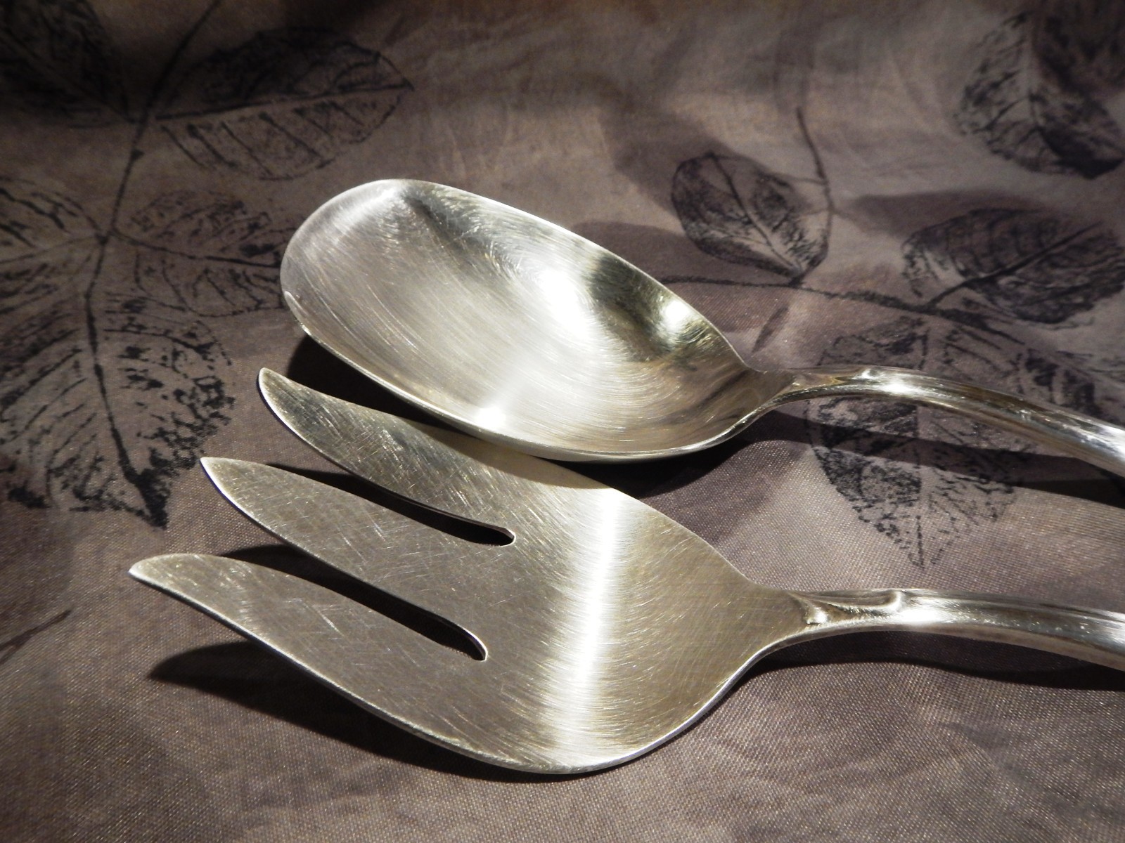 INTERNATIONAL DEEPSILVER vintage Serving Spoon & Fork Flatware, real silverplate
