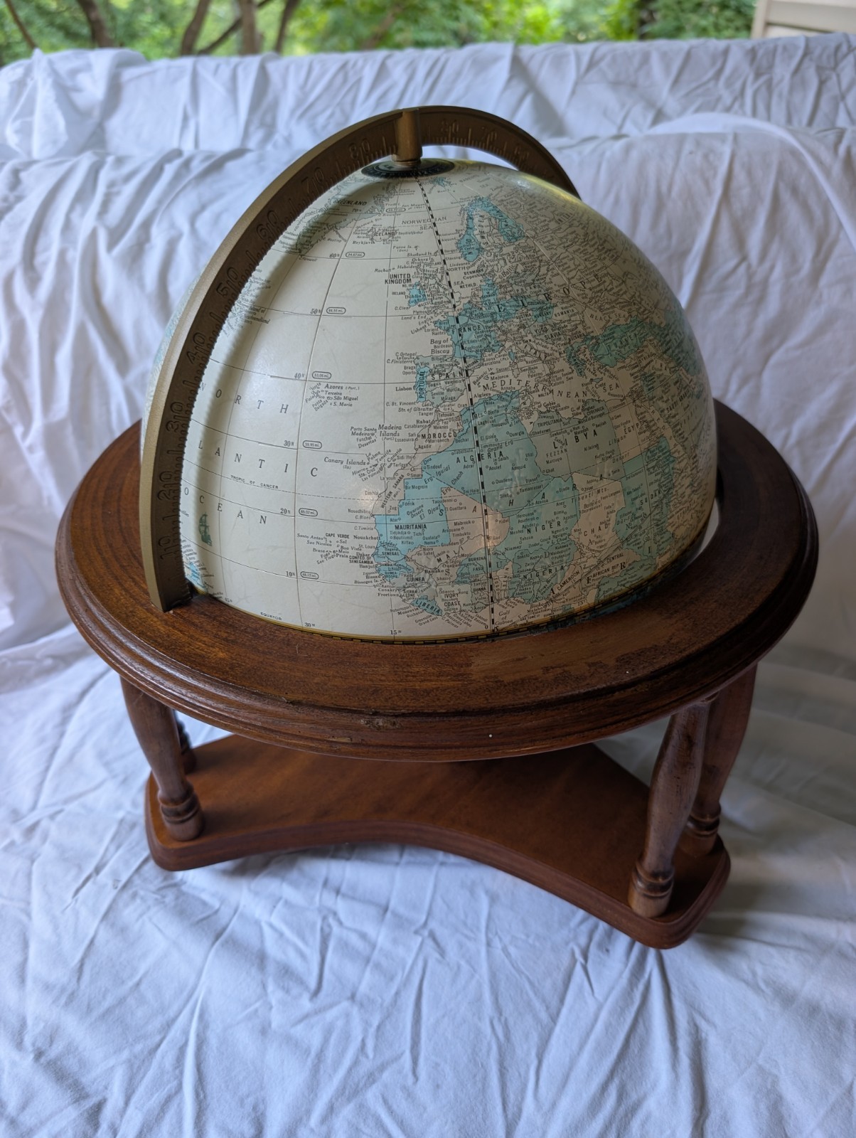 Vintage Crams Imperial World Globe Wooden Stand Made In USA 1982-1986