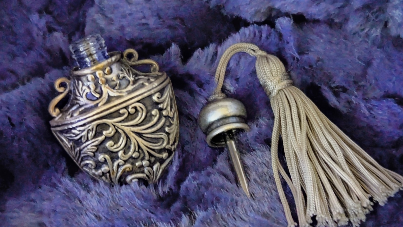 Victorian Art Nouveau Pewter Perfume Bottle Vial & lid w/tassel Sterling Silver