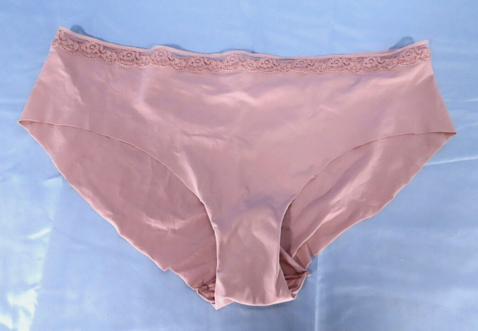 VTG VICTORIA SECRET Shiny Smooth No Show 2nd Skin HIPHUGGER PANTIES Taupe/Gray L