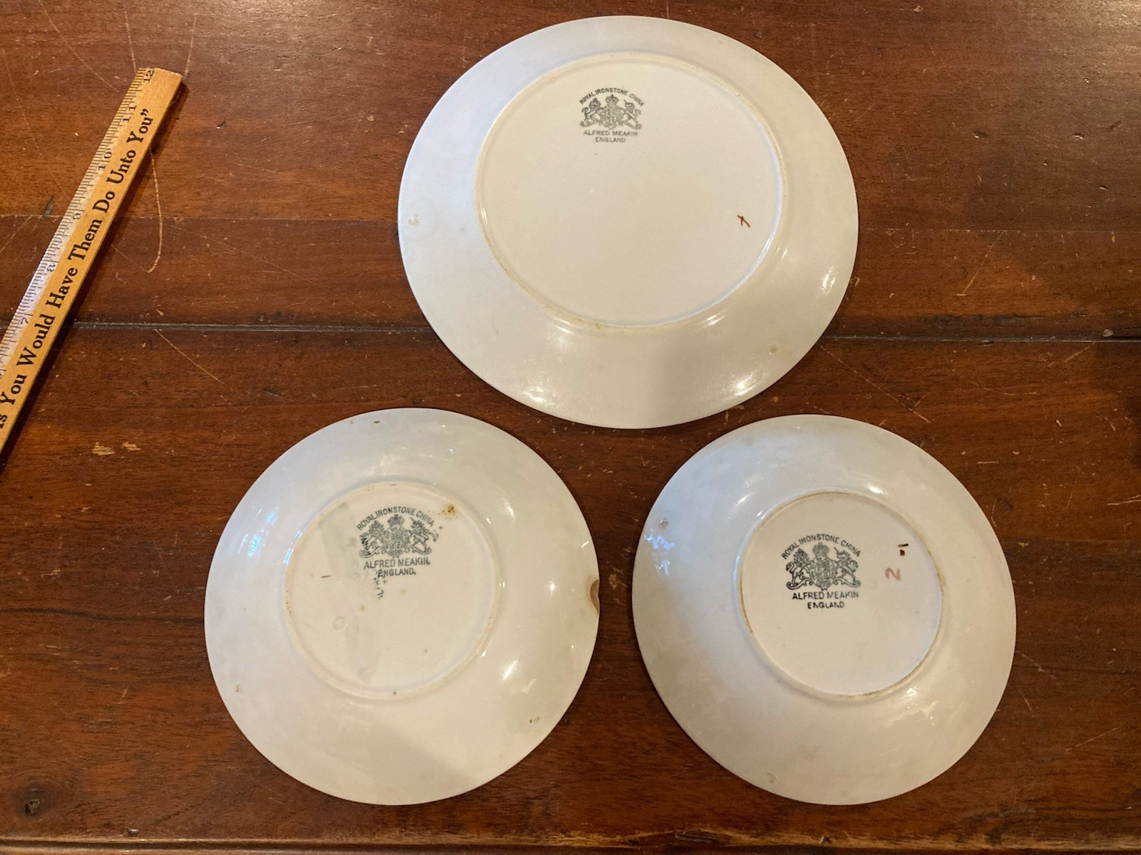 Antique Ironstone Copper Luster Tea Leaf Plates Alfred Meakin England
