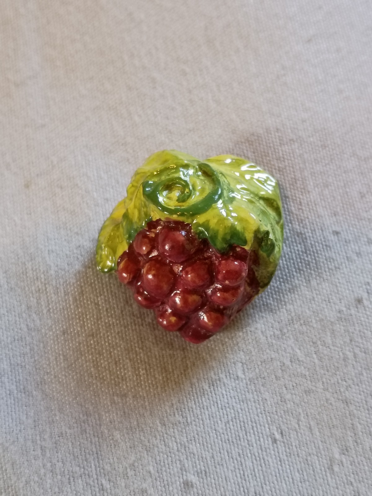 Antique Painted Grape Bunch Composition Button.