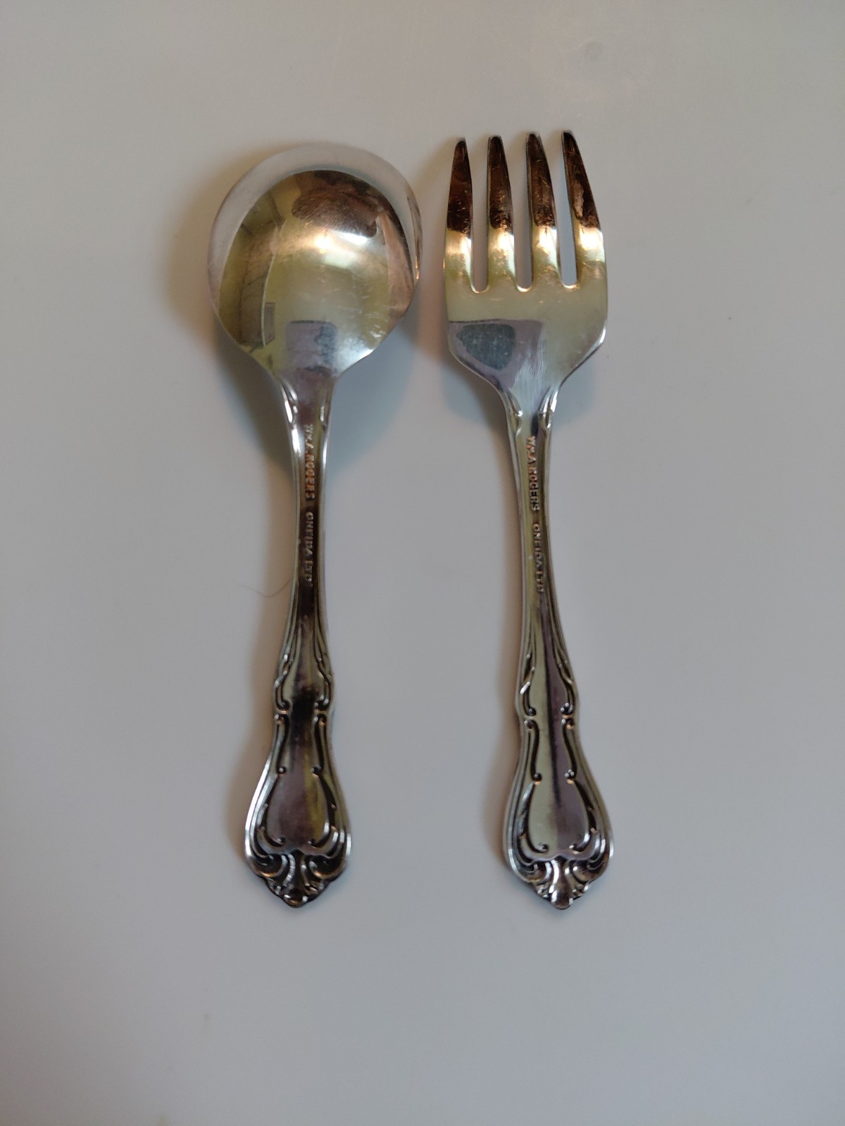 Wm Rogers Oneida Chalice Harmony Silverplate Baby Child Feeding Set Spoon Fork