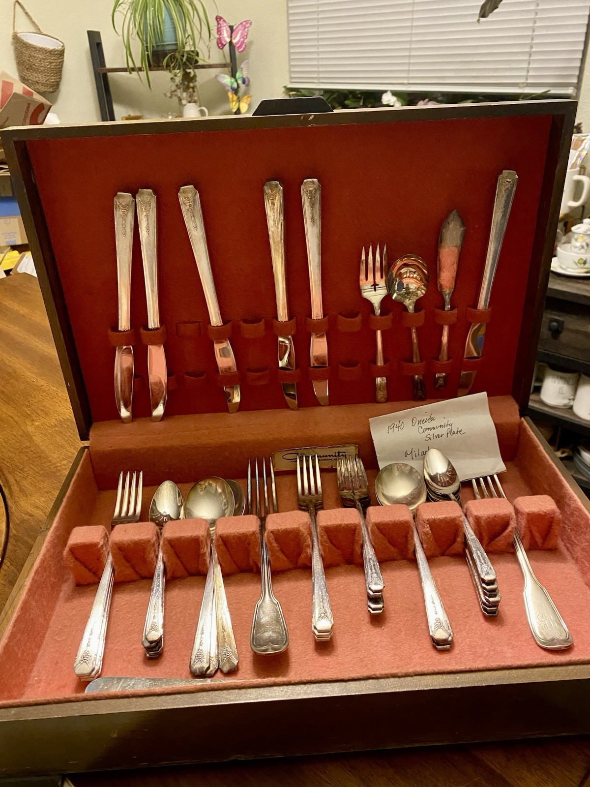 Milady Silverplate 1940, Community Plate by Oneida Silver, 38 Pieces Flatware