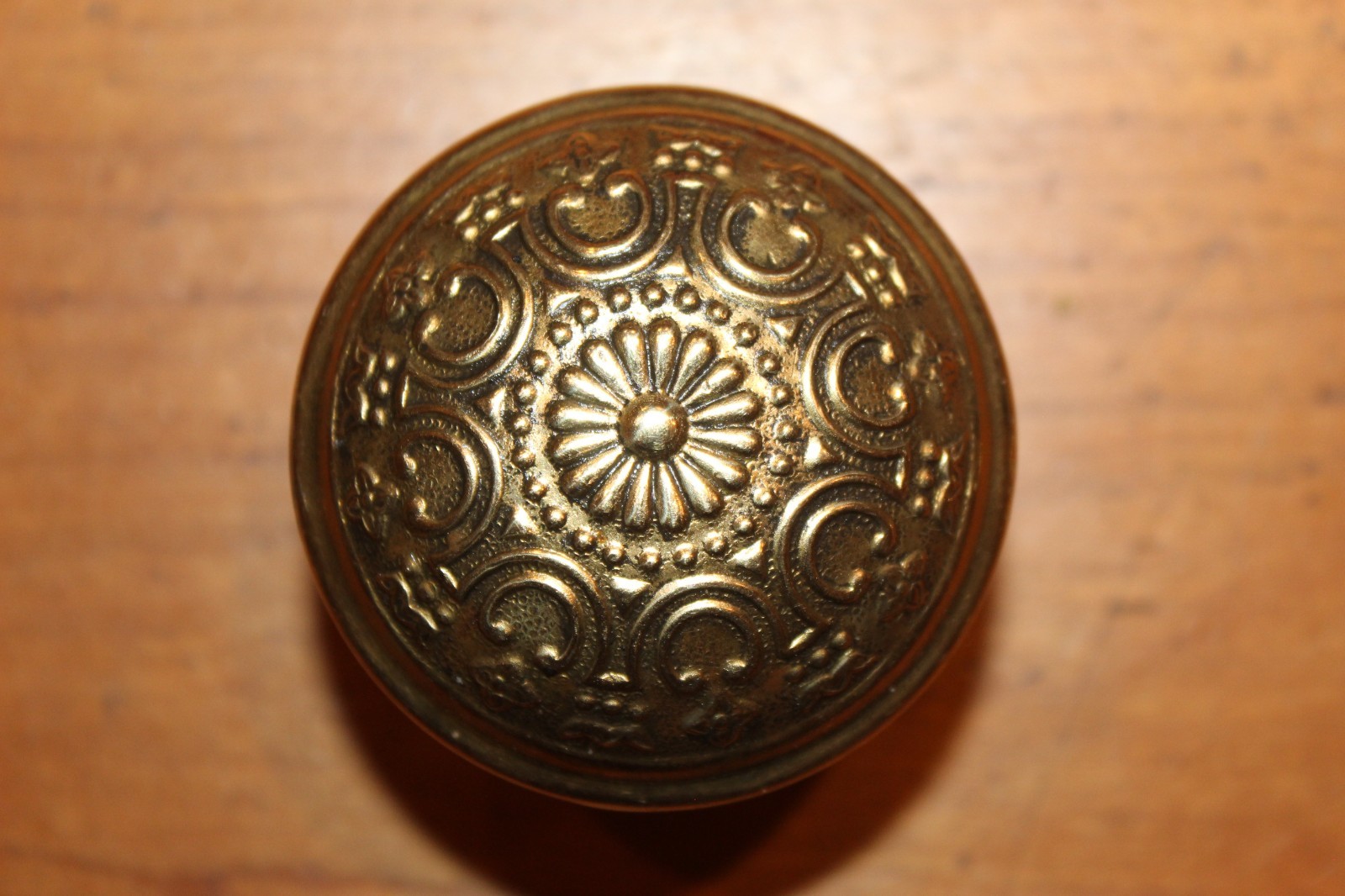 Antique Yale & Towne the Etrurian K-31400 C:1899 Wrought Bronze T-176