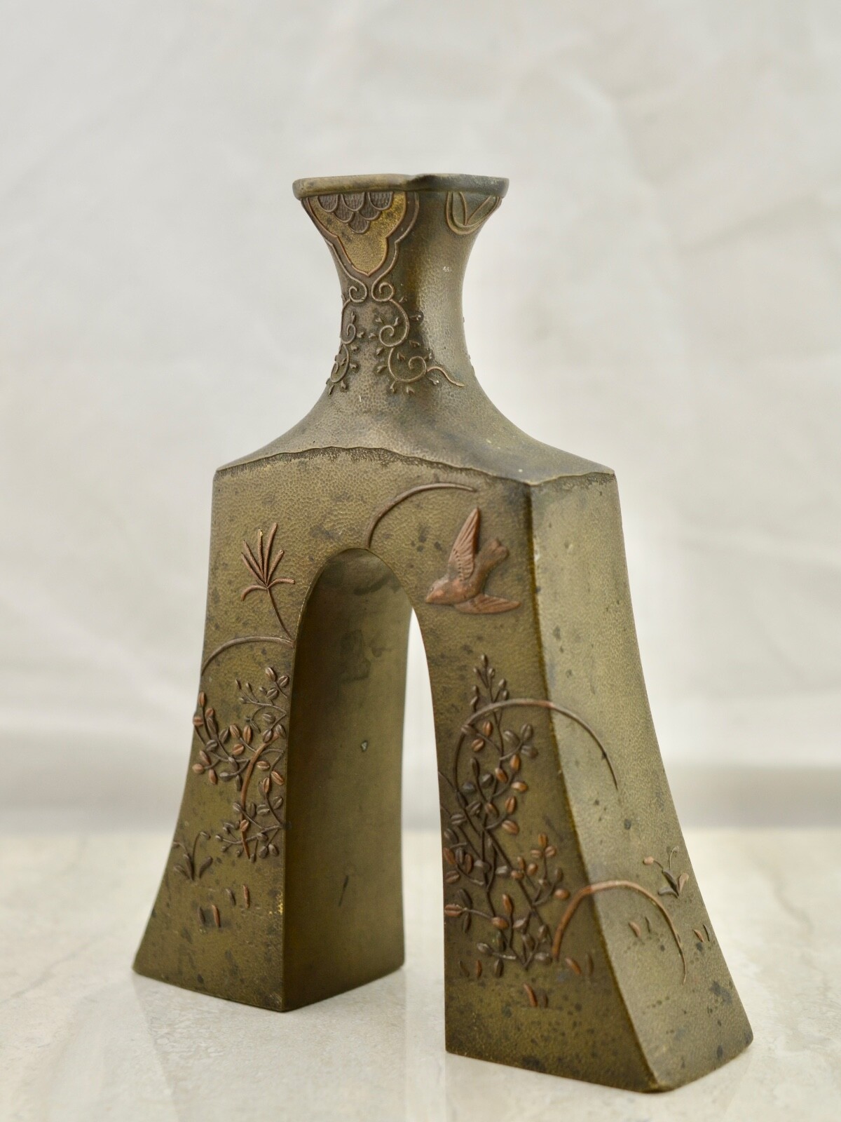 Antique Meiji-Period Japanese Shakudo Shibuichi Bronze mixed metal Nogawa vase