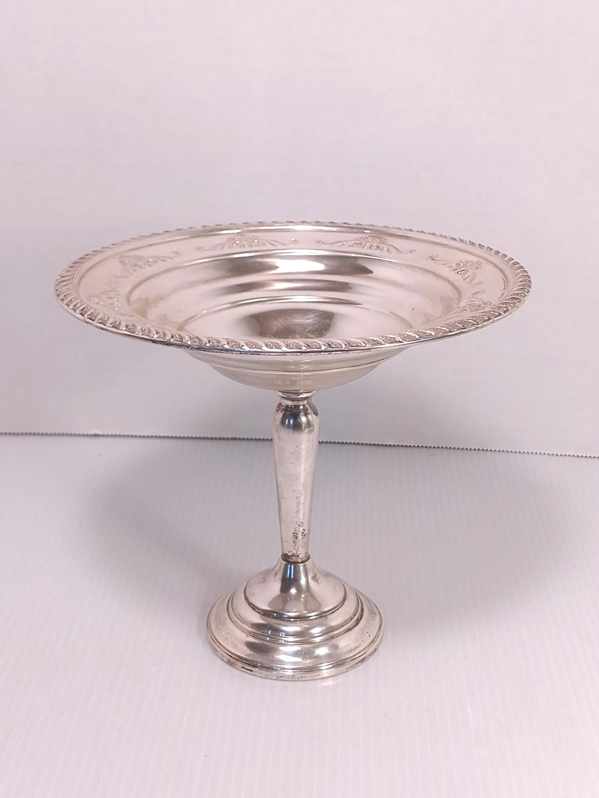 Vtg Premier #158 Sterling Silver Weighted Floral Compte 227 Grams