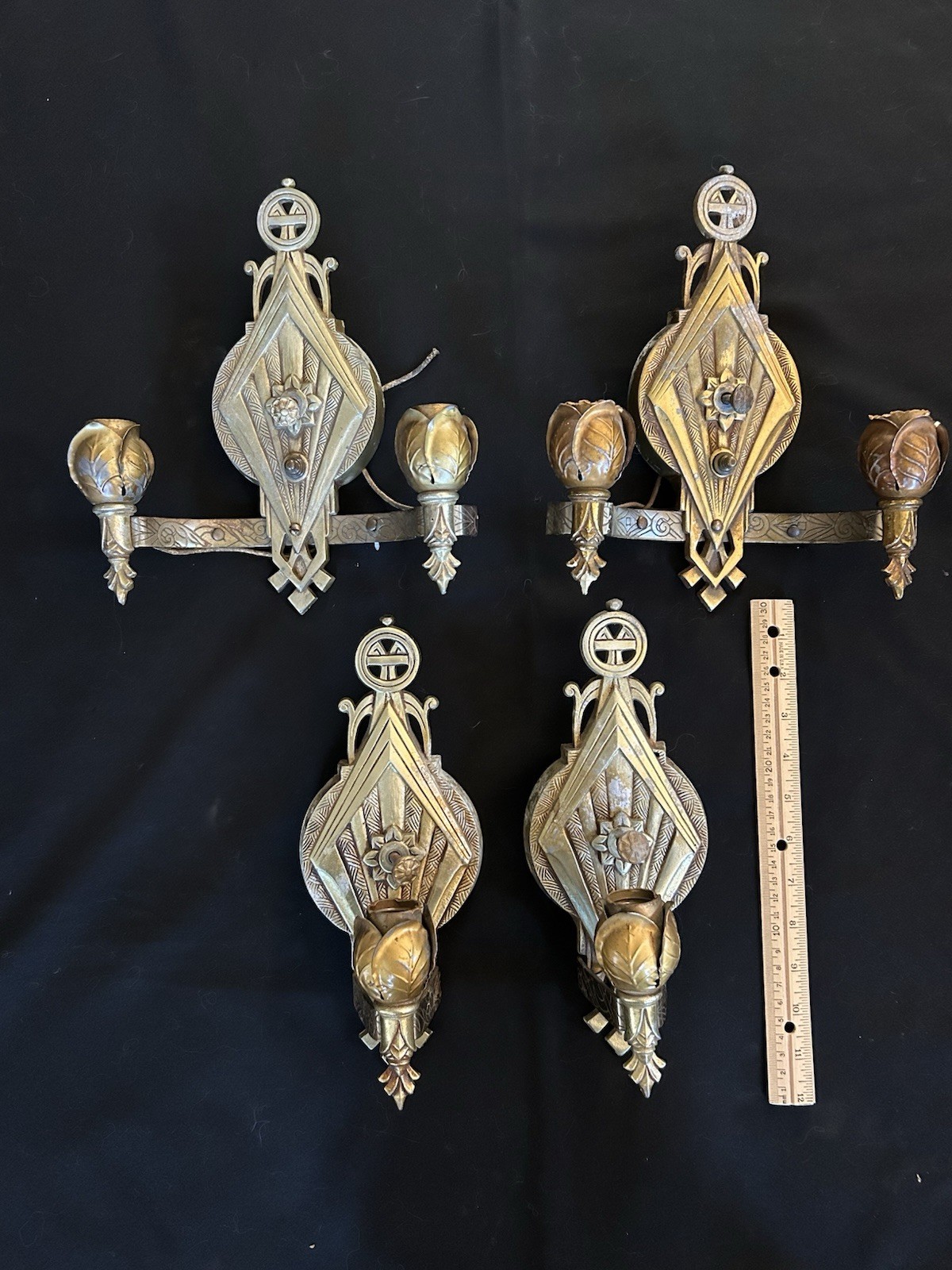 WONDERFUL!! Matched Set of 4 1920/30s Lincoln Model 1831 Art Deco Wall Sconces