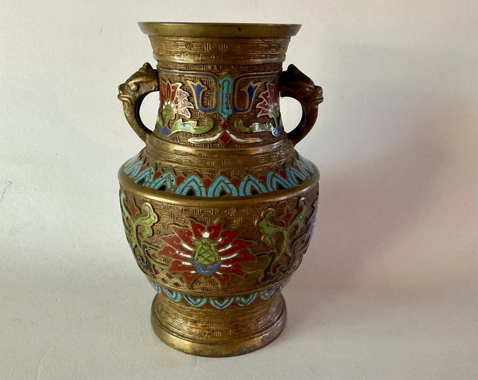Antique Japan Bronze CHAMPLEVE Cloisonne VASE 8 3/8″ w/ Handles Oriental Asian